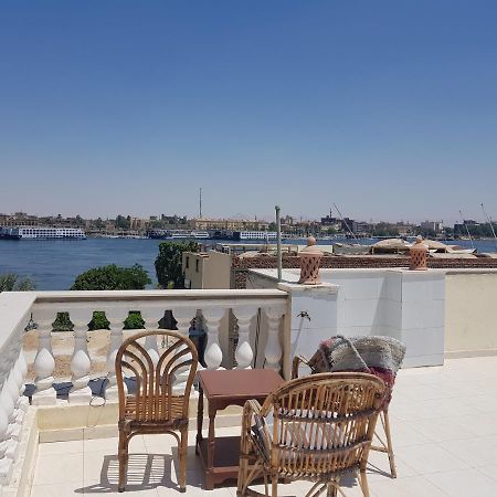 Nile Sunrise Flats Apartment Luxor Bagian luar foto