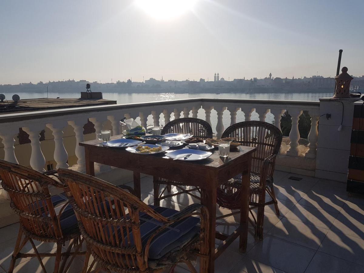 Nile Sunrise Flats Apartment Luxor Bagian luar foto