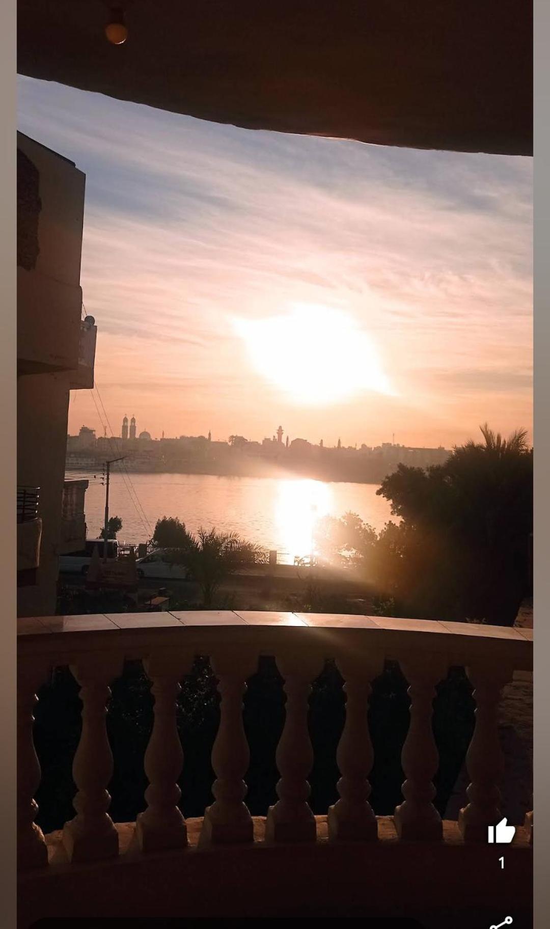 Nile Sunrise Flats Apartment Luxor Bagian luar foto