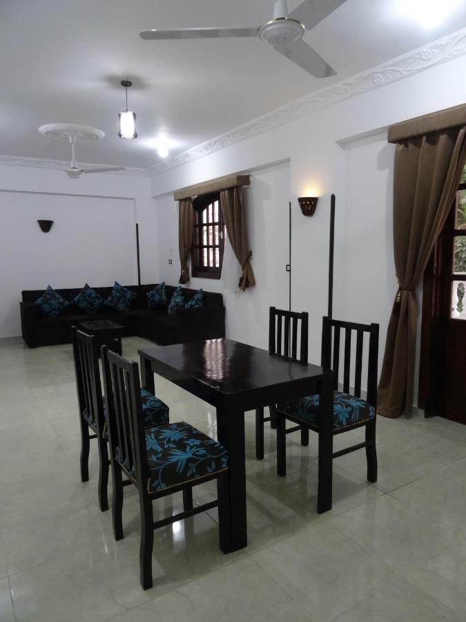 Nile Sunrise Flats Apartment Luxor Bagian luar foto